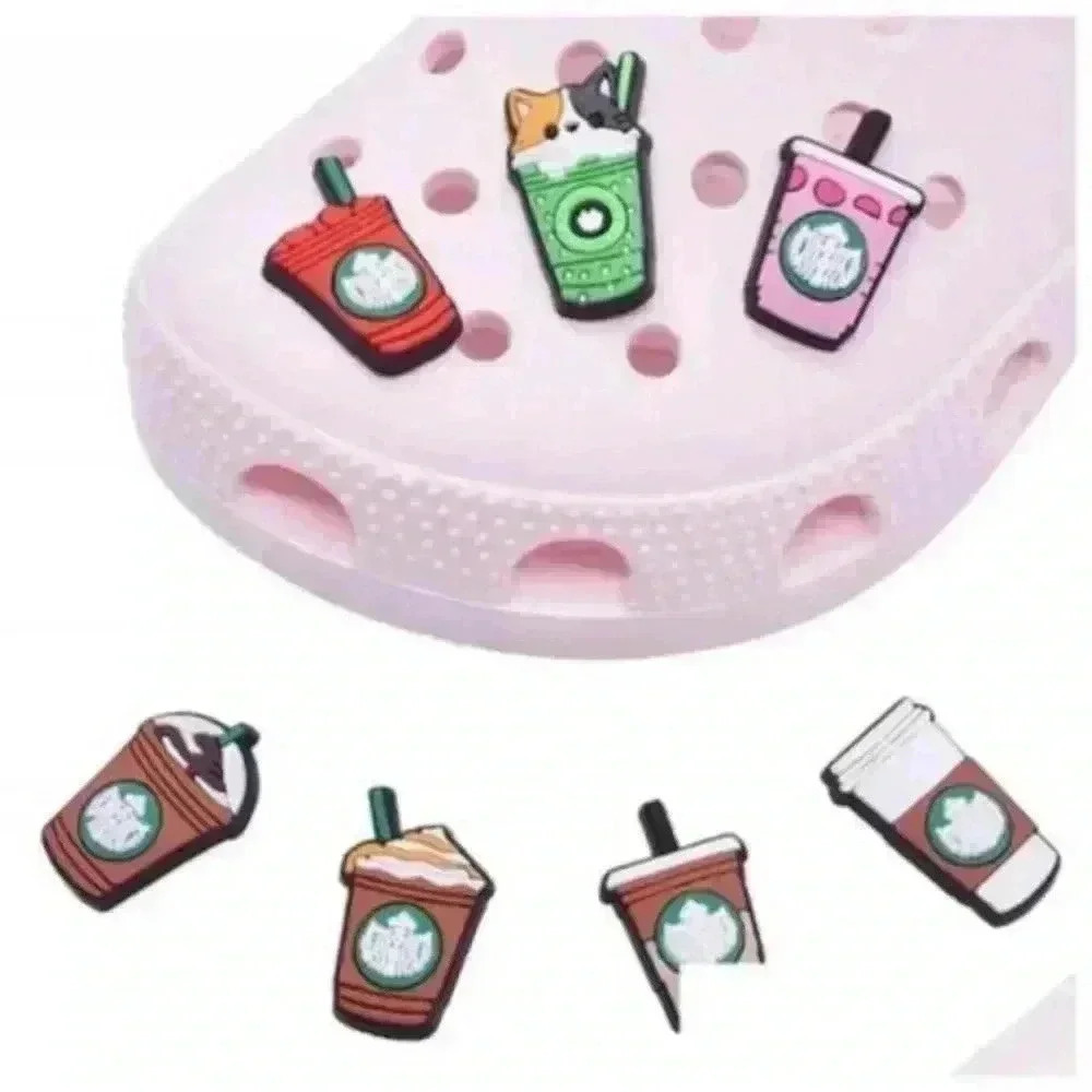 🥳MYSTERY PACK OF 5 Croc Charms - Picture 3 of 8